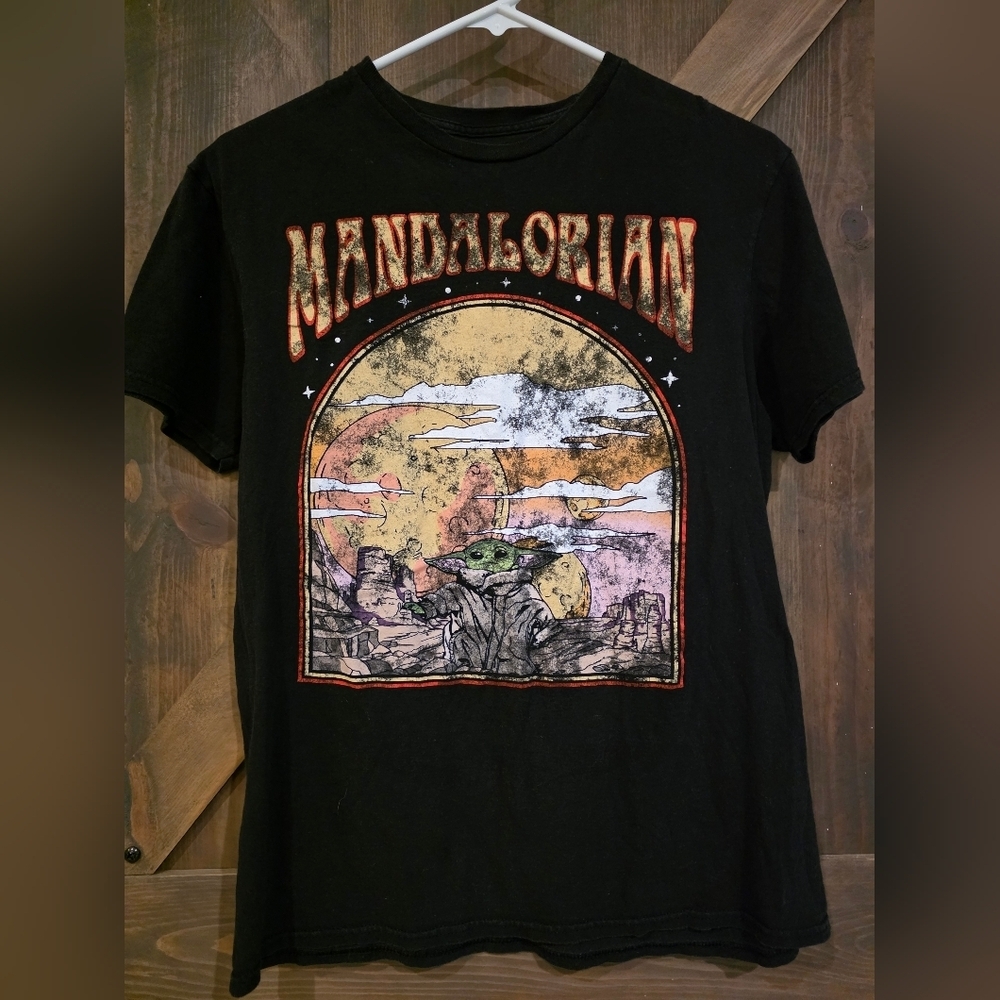 Star Wars The Mandalorian Grogu Nouveau T-Shirt Size Medium